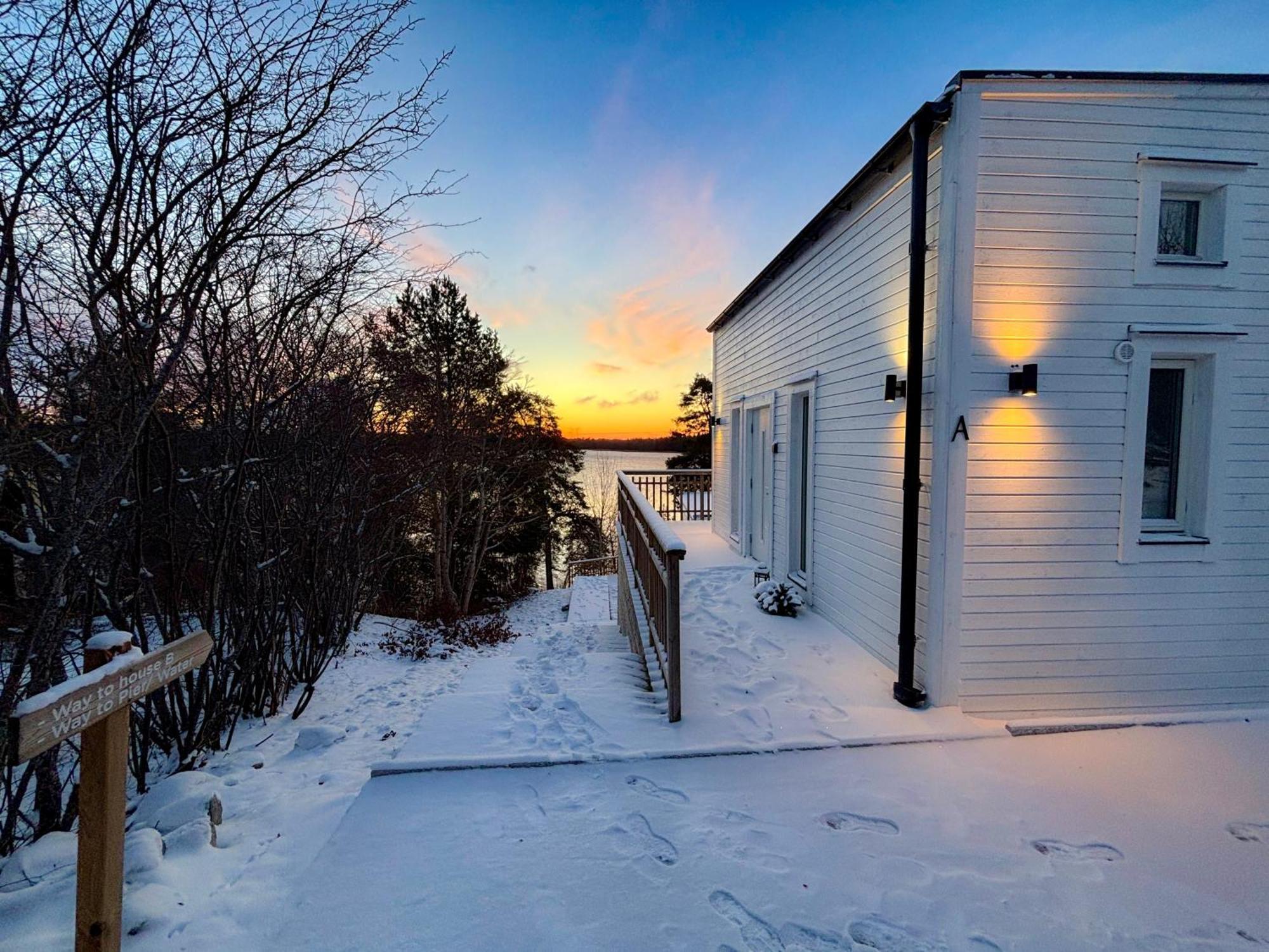 New Lakehouse - Amazing Sea View And Private Pier! ストックホルム エクステリア 写真